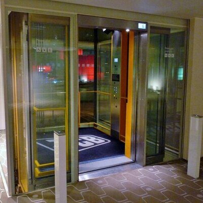 Profile Picture of Southbank Centre Singing Lift (@SingingLift) on Twitter