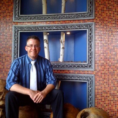 Profile Picture of Travis Neely (@NeelyDesigns) on Twitter