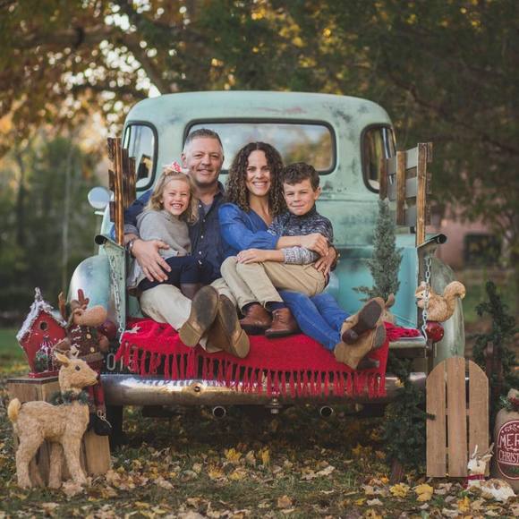 Profile Picture of Laura Puccini (@lulaaddict) on Poshmark