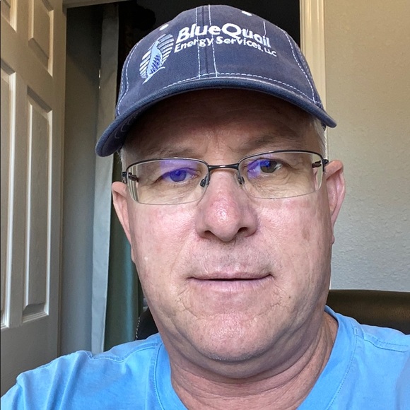 Profile Picture of Randy Peets (@peetsr) on Poshmark