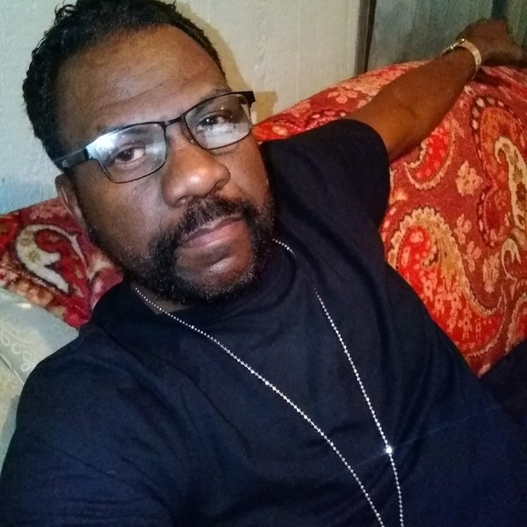 Profile Picture of Derryl Mccarty (@derrylmccarty) on Poshmark