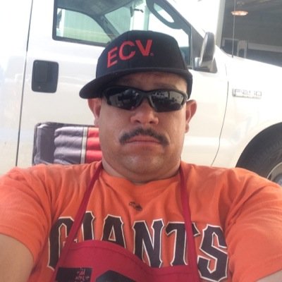 Profile Picture of Richard Marquez (@bigrich1970) on Twitter