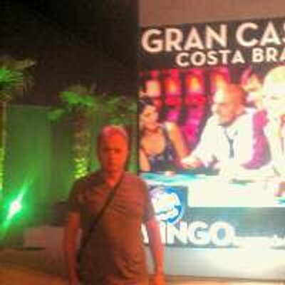Profile Picture of David Hillyer (@davalhill) on Twitter