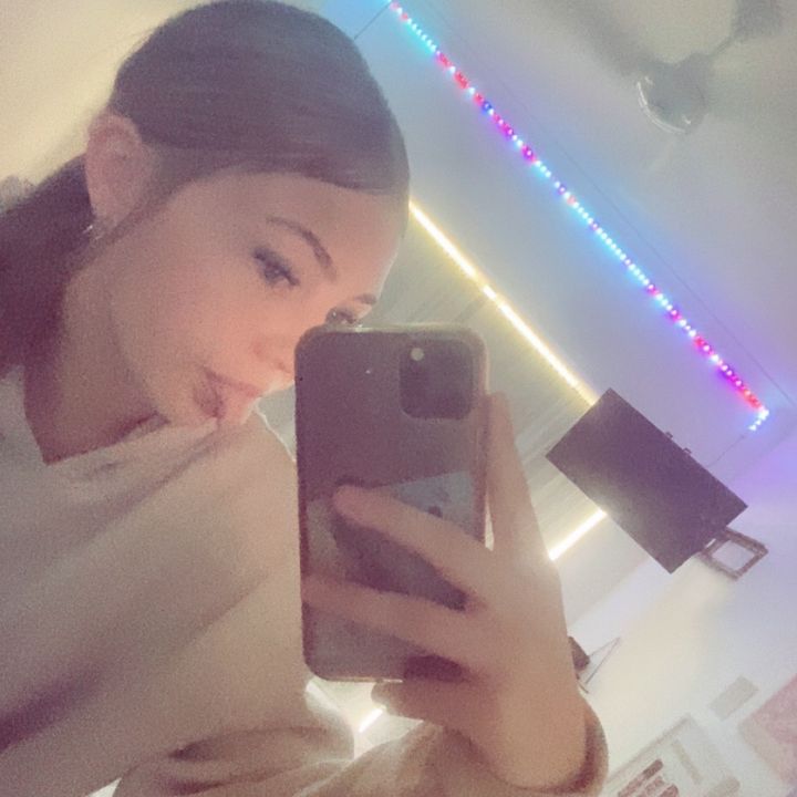Profile Picture of isla.thompson_x (@isla.thompson_x) on Tiktok
