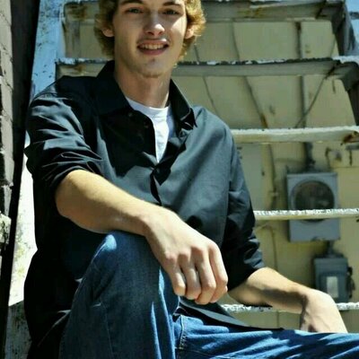 Kyle Roark - Twitter Profile Picture of Kyle Roark (@Kyle_Roark) on Twitter