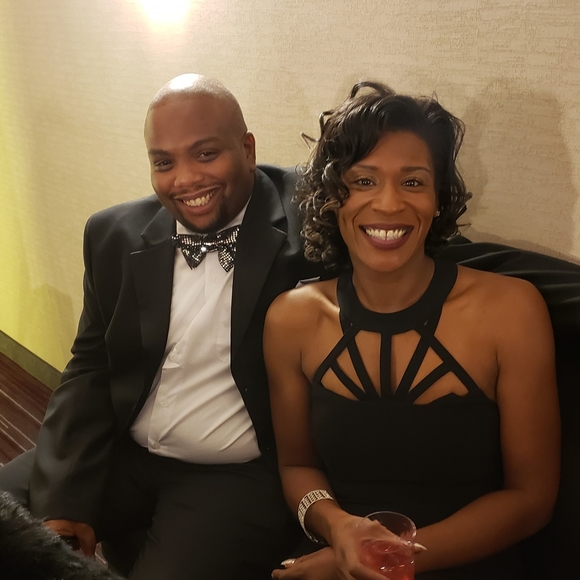 Profile Picture of Monika Scott (@msscott33) on Poshmark