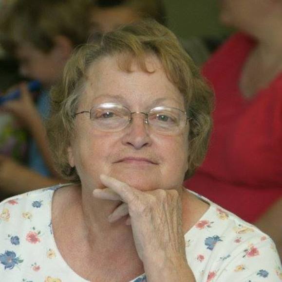 Marianna Selby - Poshmark Profile Picture of Marianna Selby (@annie37166) on Poshmark