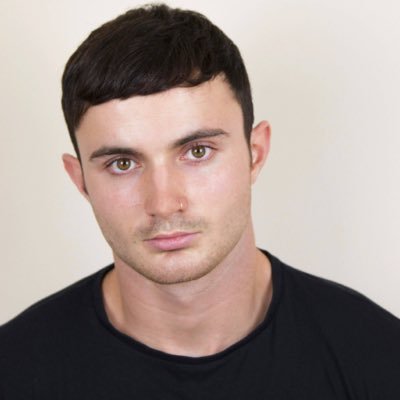 Profile Picture of Josh Van Riel (@joshvanriel) on Twitter