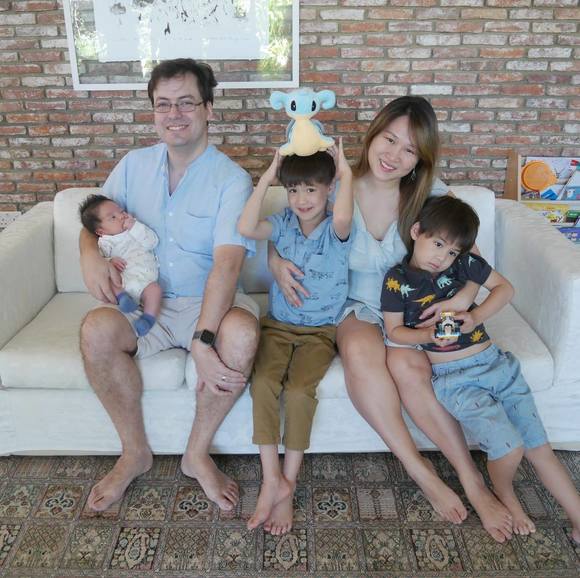 Profile Picture of Raina Kim (@salveron) on Poshmark