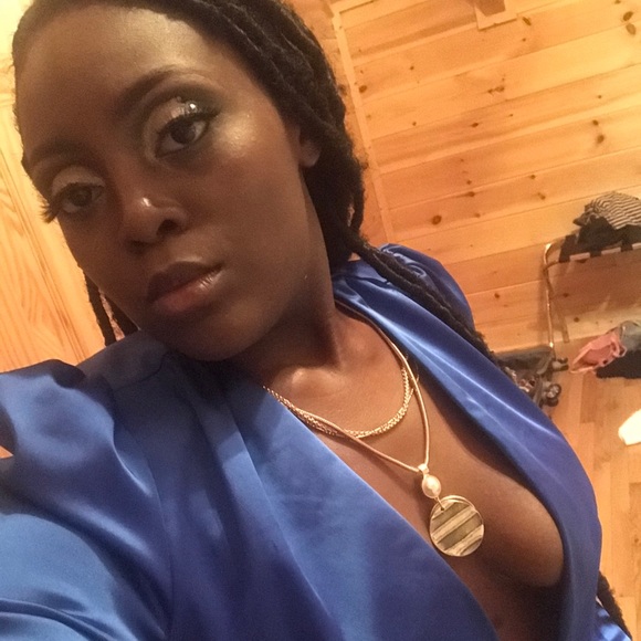 Adreian Bonaparte - Poshmark Profile Picture of Adreian Bonaparte (@adreian1992) on Poshmark