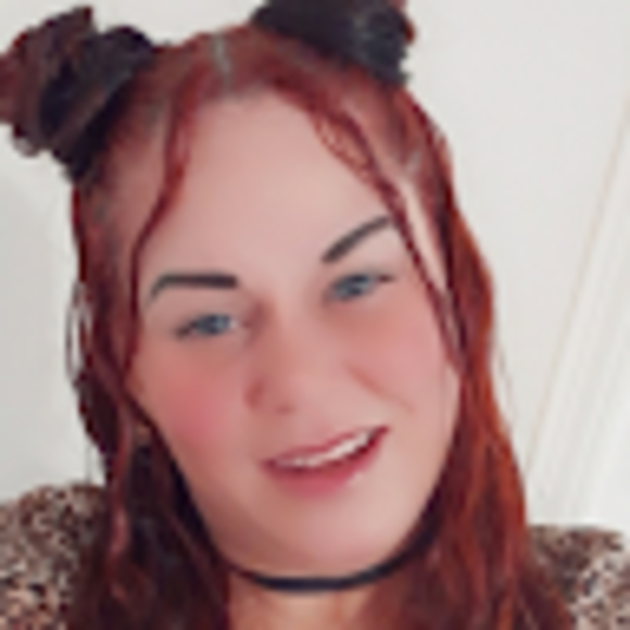 Profile Picture of Alpha queen shewolf Zukky (@queenshewolf27) on Poshmark