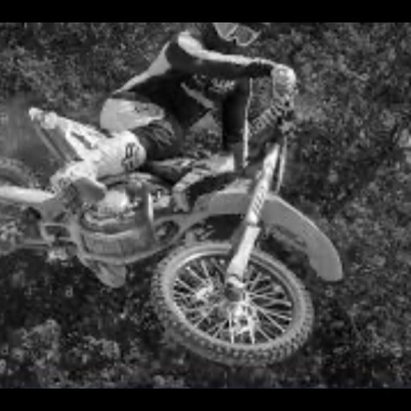 Profile Picture of Aiden Swezey (@aidenswezey1) on Poshmark