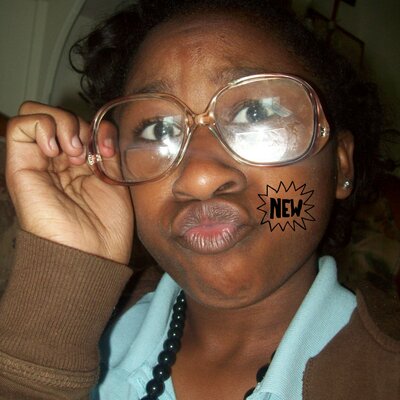 Profile Picture of Kimberly Sampson (@flychika) on Twitter