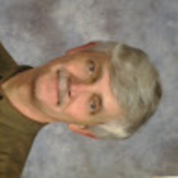 Profile Picture of Sandy Reinauer (@sandyreinauer) on Poshmark