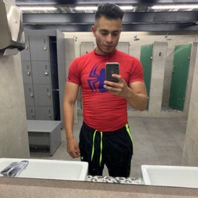 Profile Picture of Nicolas Damian (@Nicosebr) on Twitter