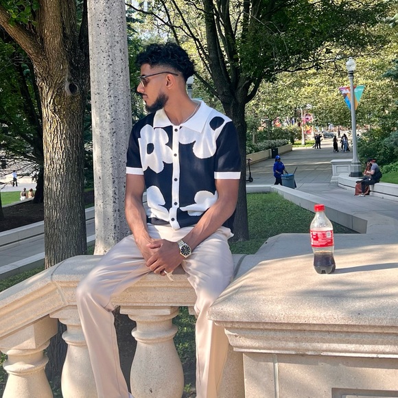 Profile Picture of Joe Park (@joepark532) on Poshmark