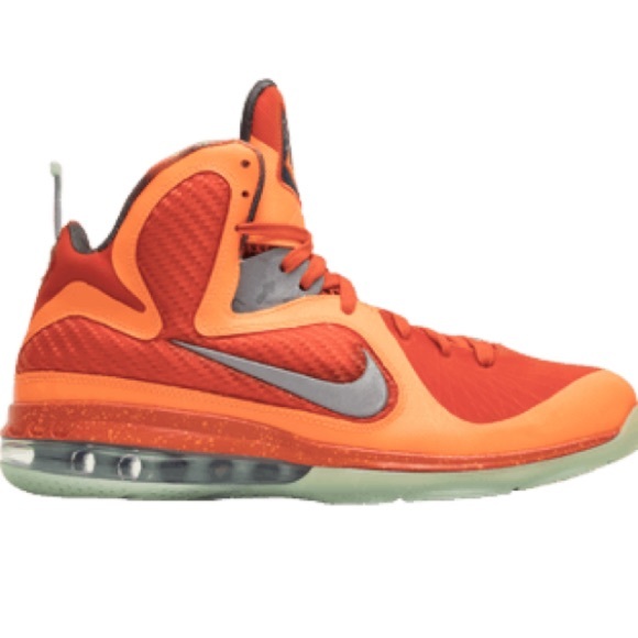 Profile Picture of James Mayer (@celtics1002) on Poshmark