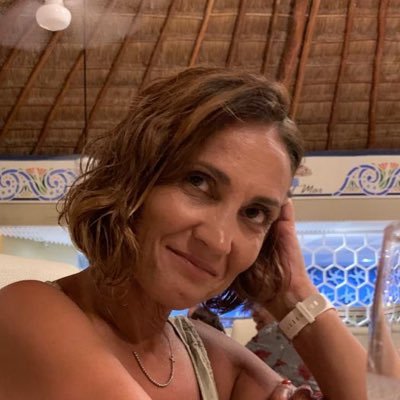 Profile Picture of Anabela Pereira (@Anabela13196503) on Twitter