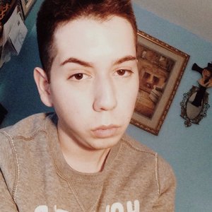 Profile Picture of I (@ivanivory) on Myspace