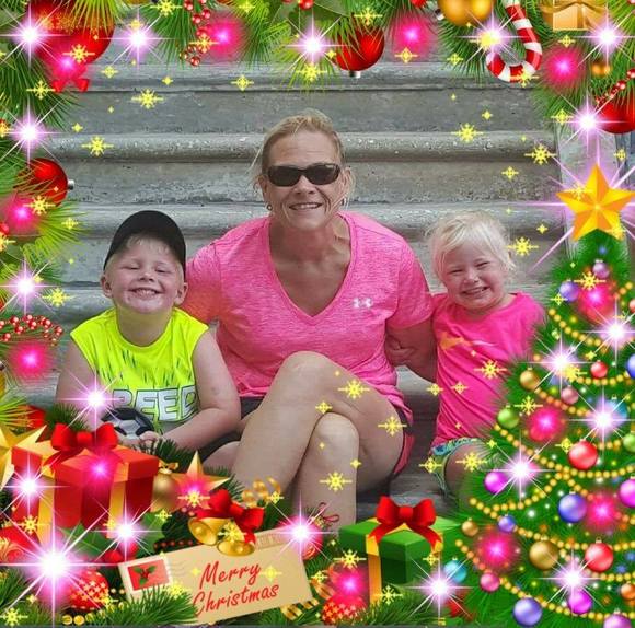 Profile Picture of Christina Maloy (@chall81) on Poshmark