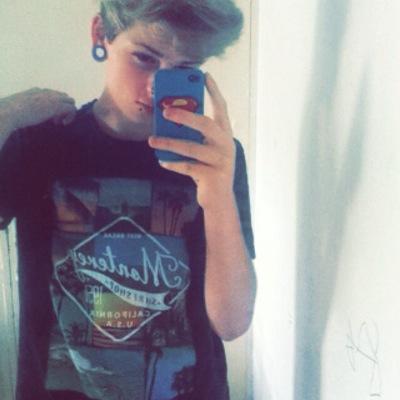 Profile Picture of Perry Quinn (@perryquinn_ffs) on Twitter