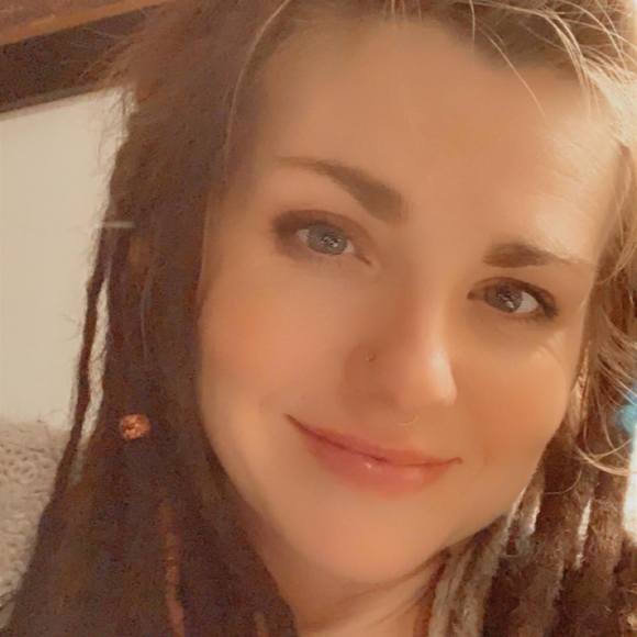 Profile Picture of Tabetha Walker (@tabethawalker) on Poshmark