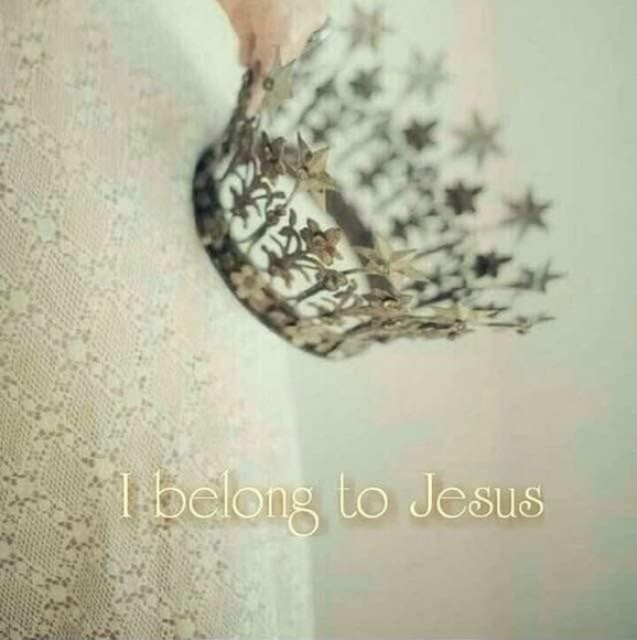 Profile Picture of Barbara Walters (@blessedgaga) on Poshmark