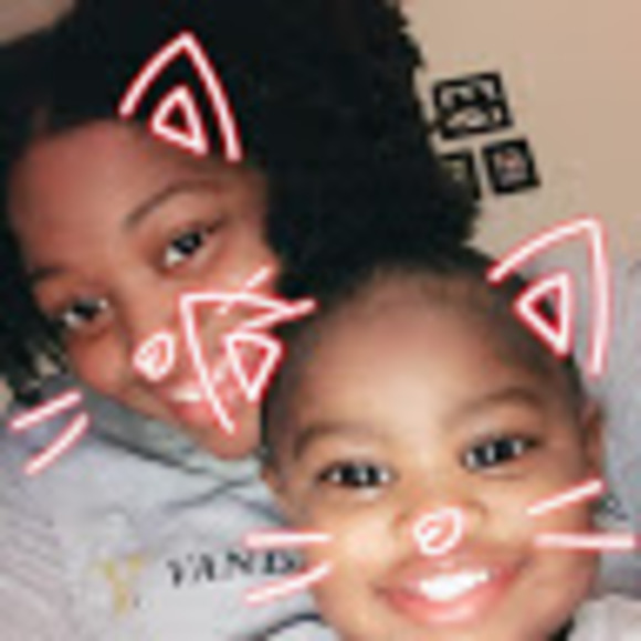 Profile Picture of Dominique Burrell (@mrsnikkiburrell) on Poshmark