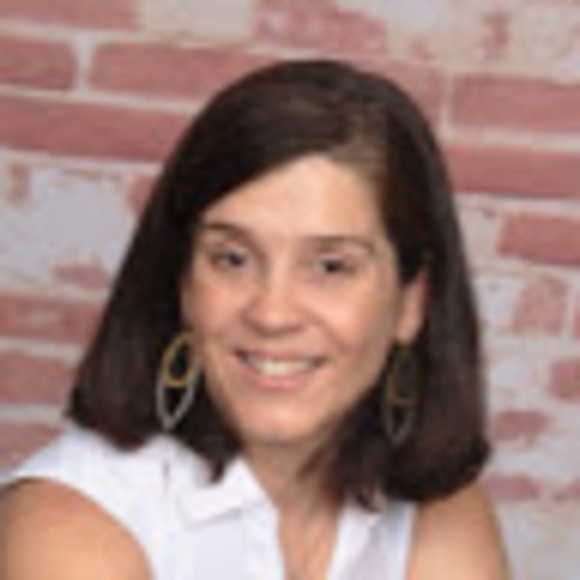 Profile Picture of Isabelle Desrosiers (@imdesrosi) on Poshmark