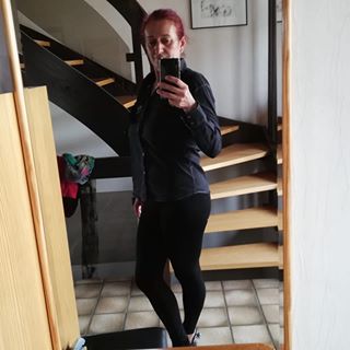 Profile Picture of Marianna Gieszinger (Dumika) (@dumika) on Facebook