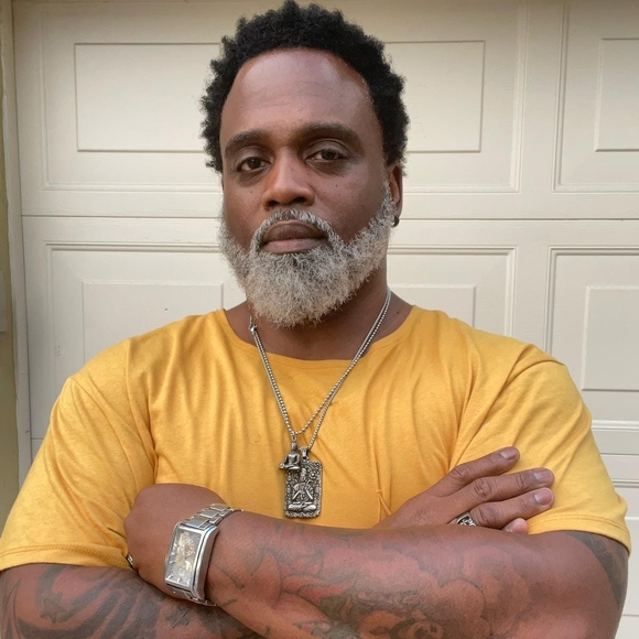 Profile Picture of Gautama Champagne (@vladchampagne) on Poshmark