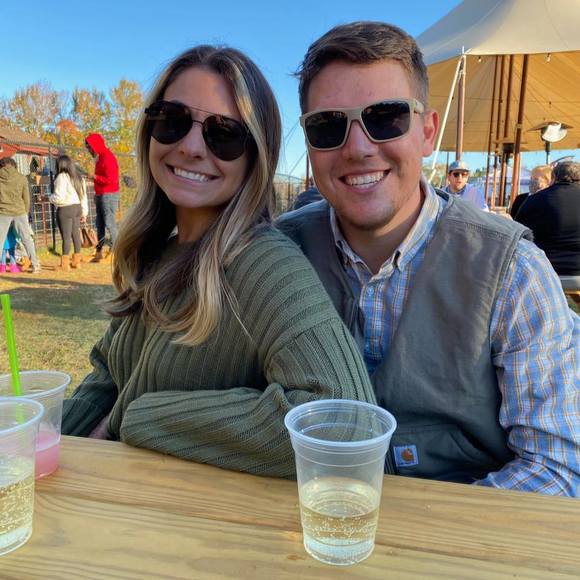 Profile Picture of Gabriella Fargeorge (@gabbyfargeorge) on Poshmark