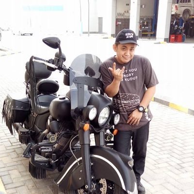 Profile Picture of Ivan Earl (@ivanearl9) on Twitter