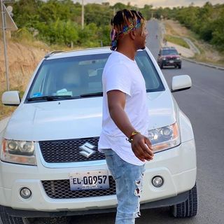 Profile Picture of Calixte Viky (@demovikycalixte) on Facebook