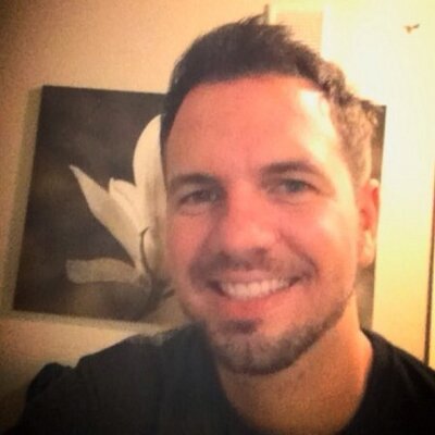 Profile Picture of John Buchanan (@JBuchananMusic) on Twitter