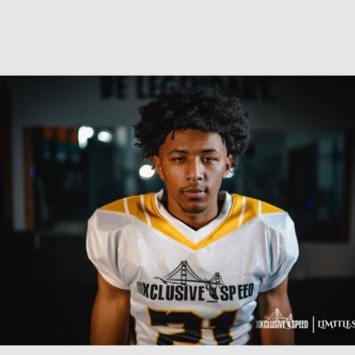 Profile Picture of elijah washington (@_elijah_w) on Twitter