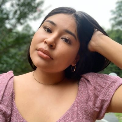 Profile Picture of Bea (@bea_grant) on Twitter