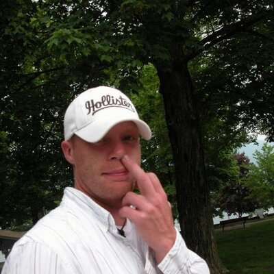 Profile Picture of Doug (@Marsceill) on Twitter