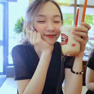 Profile Picture of Cari Trinh (@cari.trinh.3) on Facebook
