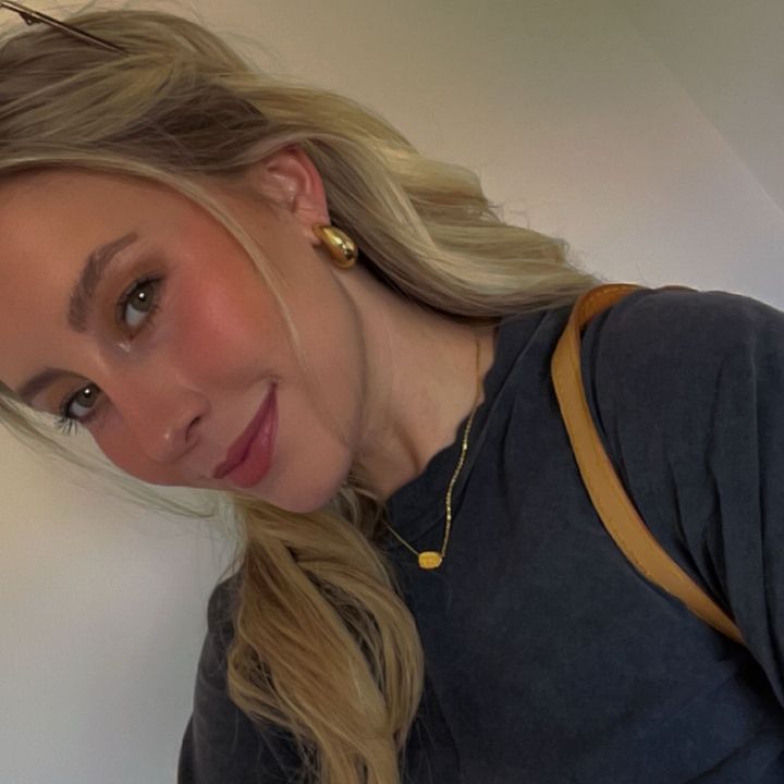 Profile Picture of mikennaallen (@@mikennaallen) on Tiktok