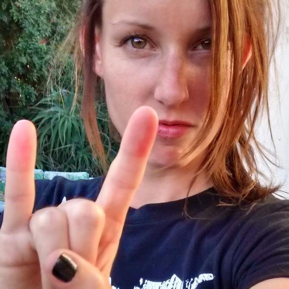 Profile Picture of Jaclyn Walker (@jaclynhardy) on Poshmark