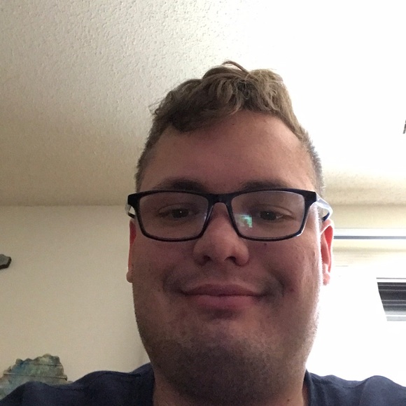 Profile Picture of Jesse Anderson (@andersonjesse96) on Poshmark