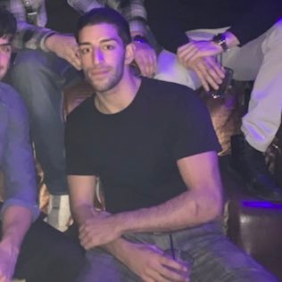 Profile Picture of Chris Parrinello (@Parrinello7) on Twitter