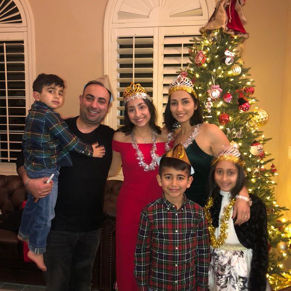 Profile Picture of Amira Sarieddine (@amirasarieddine) on Poshmark