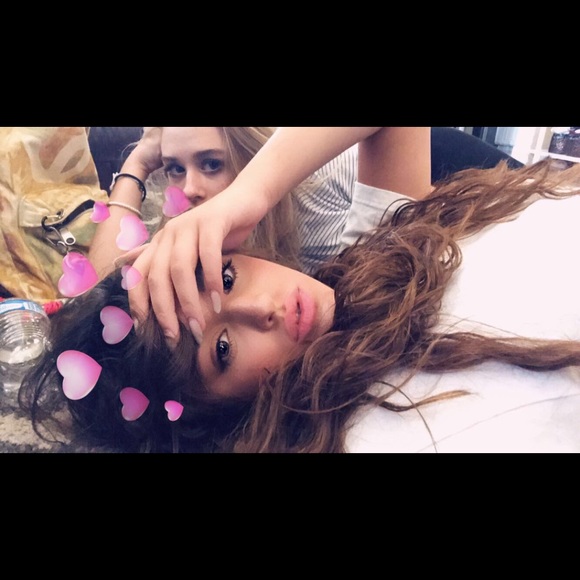 Profile Picture of Samantha Kasparian (@samkasparian) on Poshmark