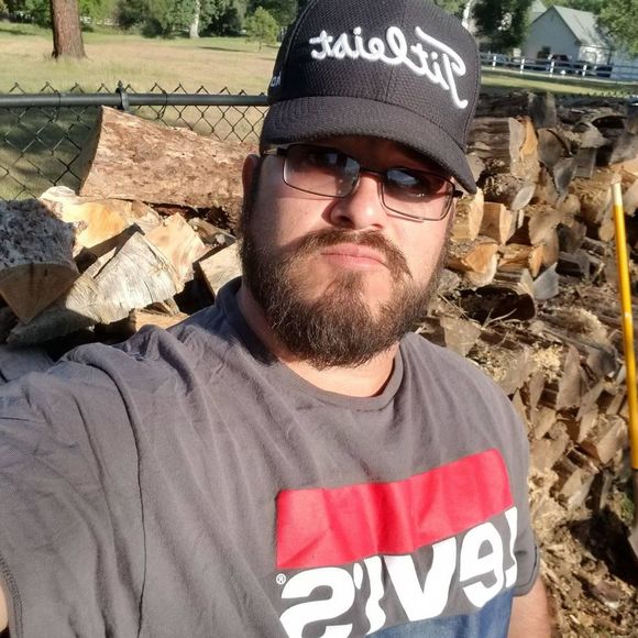 Profile Picture of Sean rene Menjivar kelly (@saletime360) on Poshmark