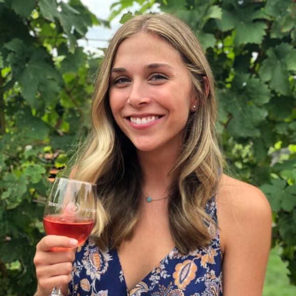 Profile Picture of Alaina Neddermann (@anedder2) on Poshmark