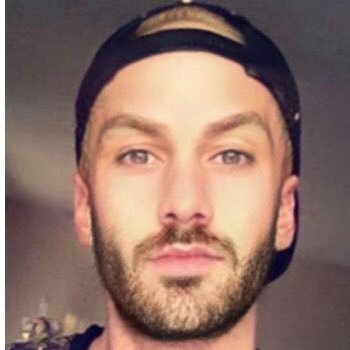 Profile Picture of Dustin Givens (@DustinGiv) on Twitter