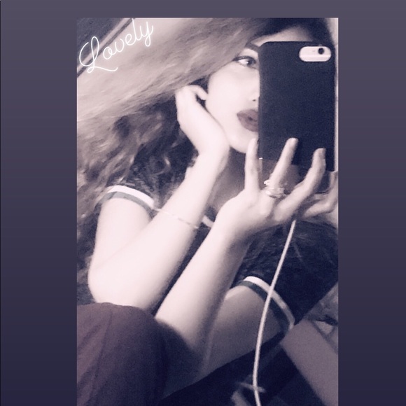 Profile Picture of Samaa Waheed (@samfah098) on Poshmark