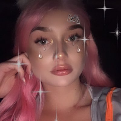 Profile Picture of Royce (@haleyrosiegirl) on Twitter